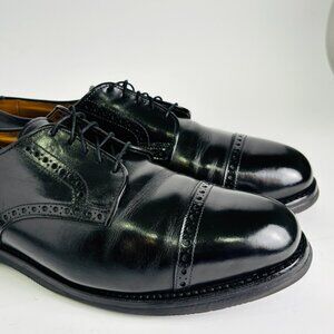 Allen Edmonds 'Benton' Shoes Size 9 D Black Cap Toe Rubber Vibram Sole Insoles